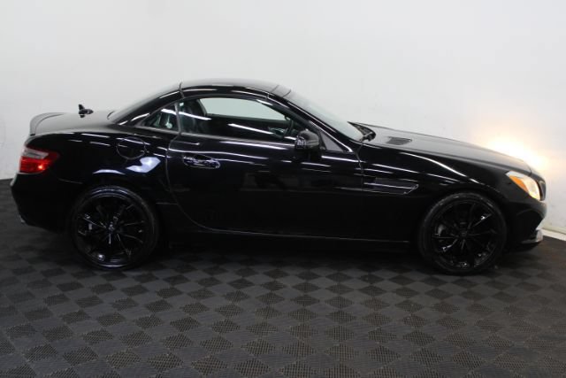 Used 2014 Mercedes-Benz SLK 250 image 21