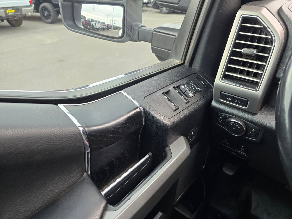 Used 2019 Ford F450 Platinum w/ Platinum Ultimate Package AWD/4WD image 32