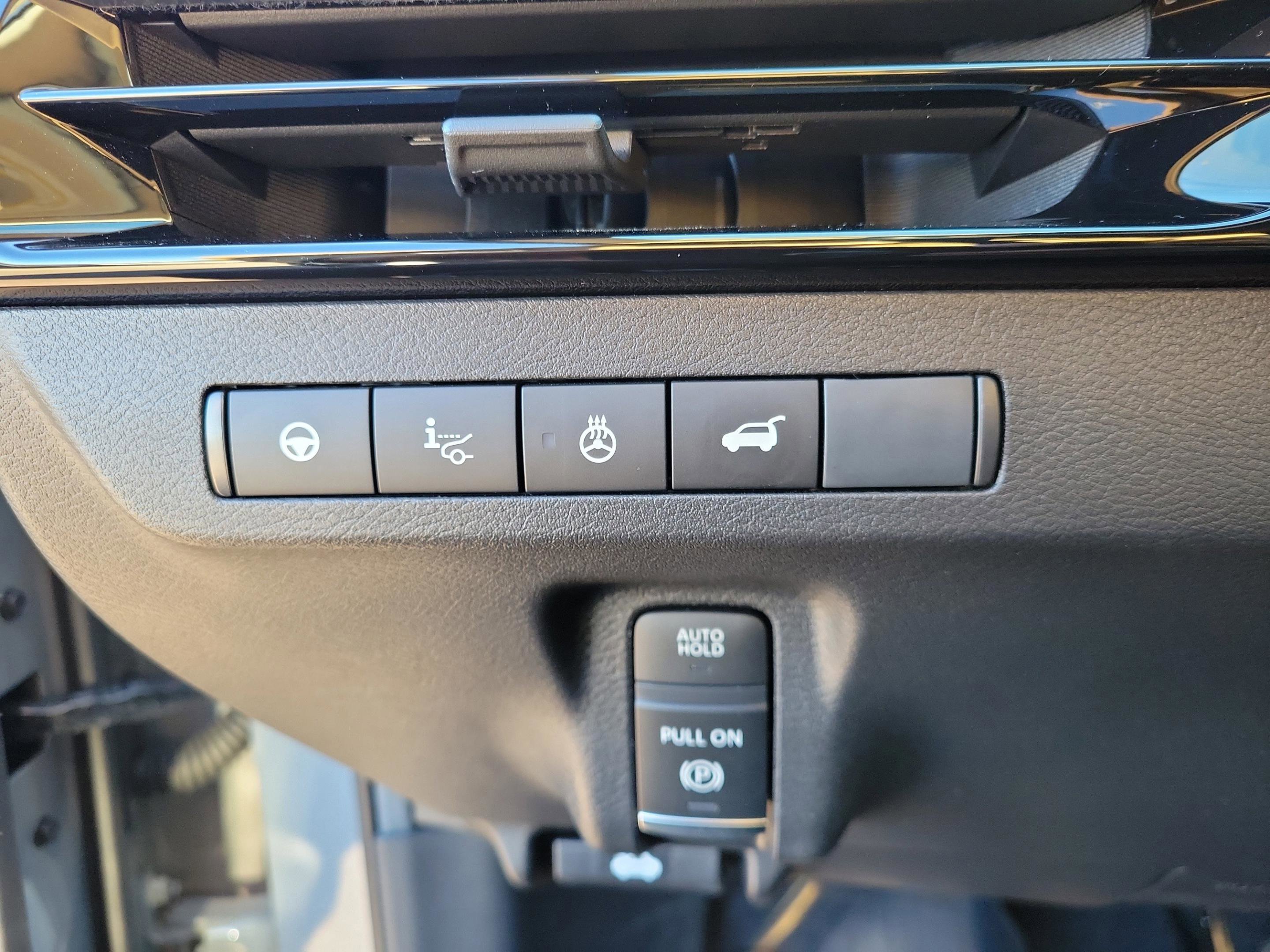 Certified 2025 Nissan Murano Platinum w/ Cargo Package image 20