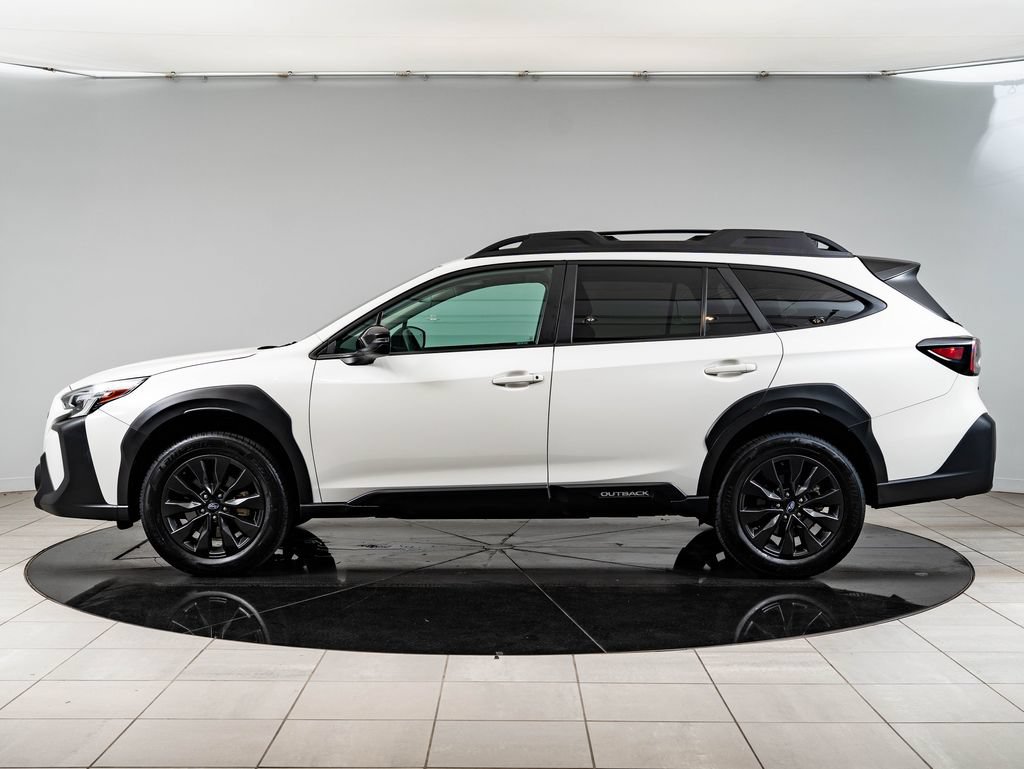 Used 2025 Subaru Outback Onyx Edition XT AWD/4WD image 5