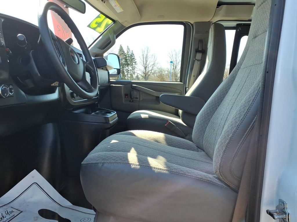 Certified 2025 GMC Savana 2500 Extended w/ Driver Convenience Package RWD image 12