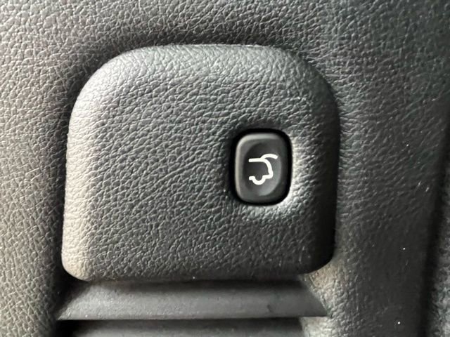 Used 2022 Dodge Durango GT image 46