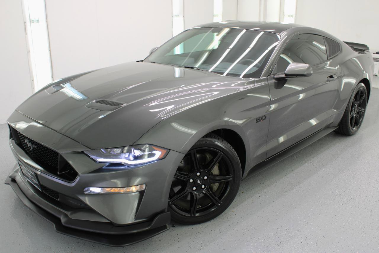 Used 2019 Ford Mustang GT w/ Equipment Group 301A RWD image 2