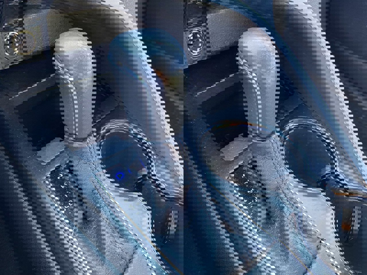 Used 2018 Toyota Camry SE image 10