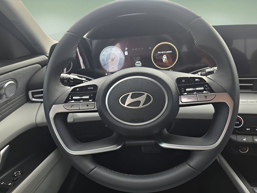 New 2026 Hyundai Elantra Limited image 27