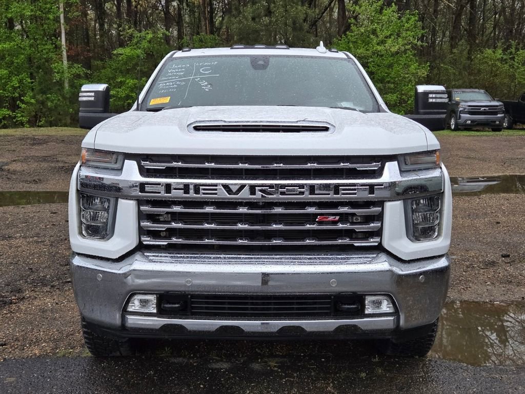 Used 2020 Chevrolet Silverado 2500 LTZ w/ LTZ Texas Edition image 2
