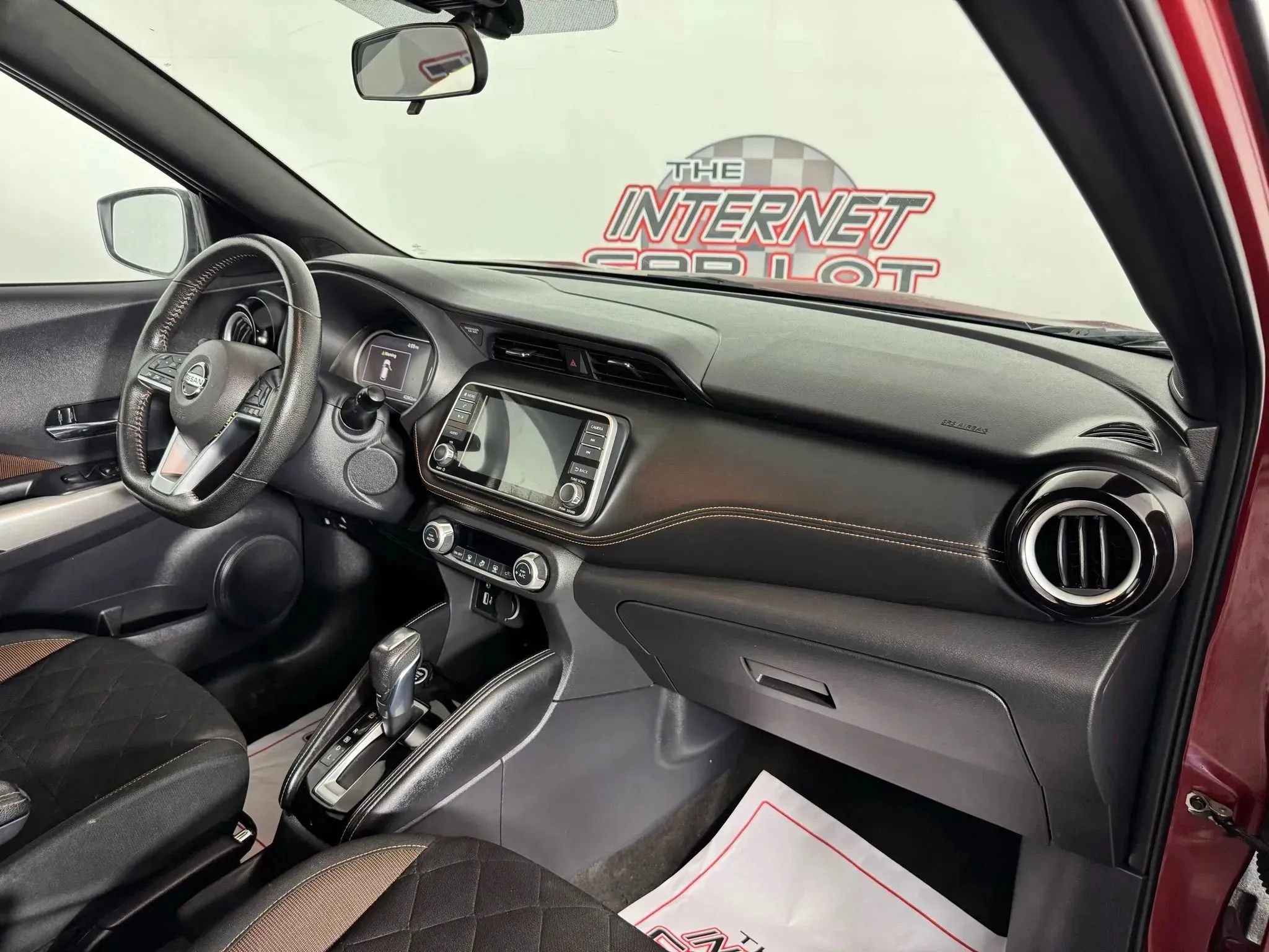 Used 2020 Nissan Kicks SR image 12