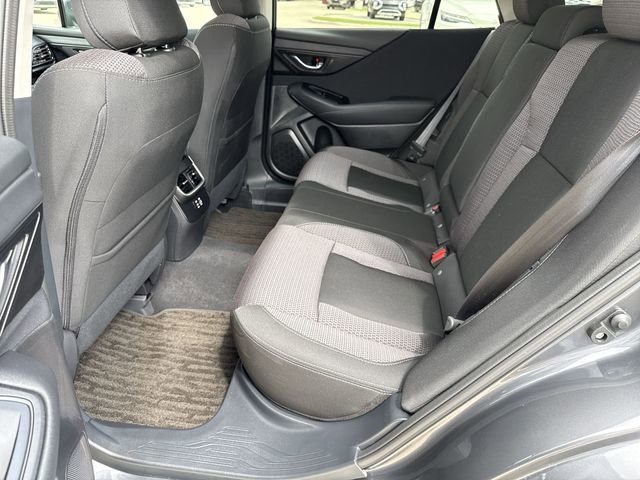Used 2025 Subaru Outback Premium image 16