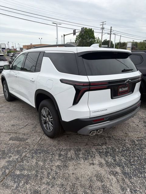 New 2026 Chevrolet Traverse LT w/ Driver Confidence Package FWD image 6