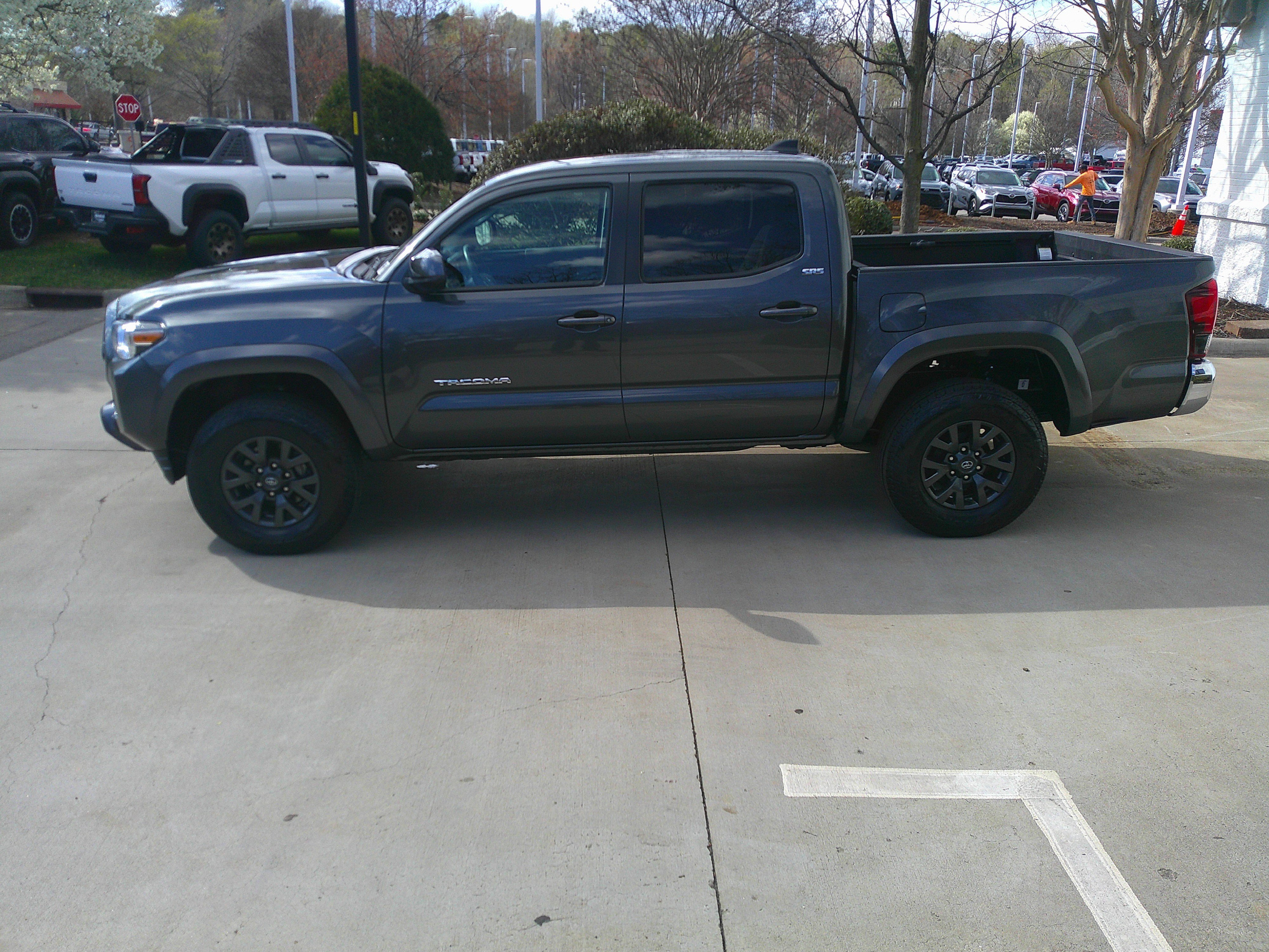 Used 2023 Toyota Tacoma SR5 image 8