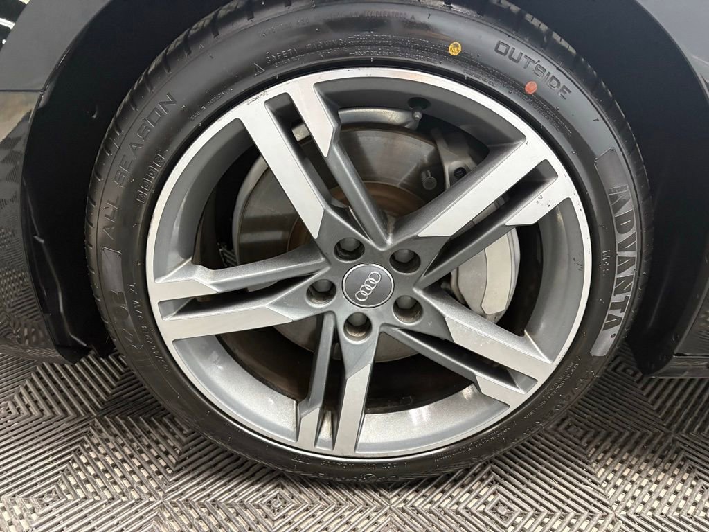 Used 2018 Audi A4 2.0T Premium Plus w/ Premium Plus Package AWD/4WD image 14