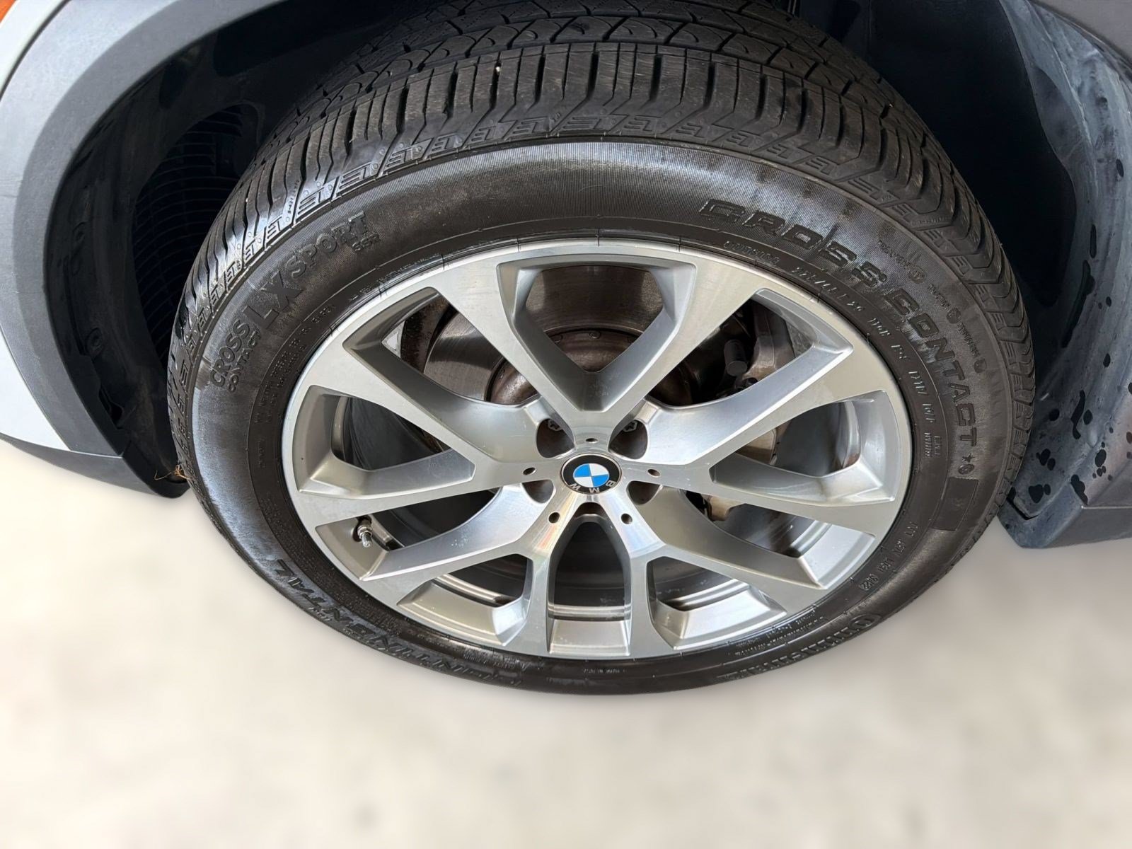 Used 2021 BMW X5 sDrive40i w/ Convenience Package RWD image 11