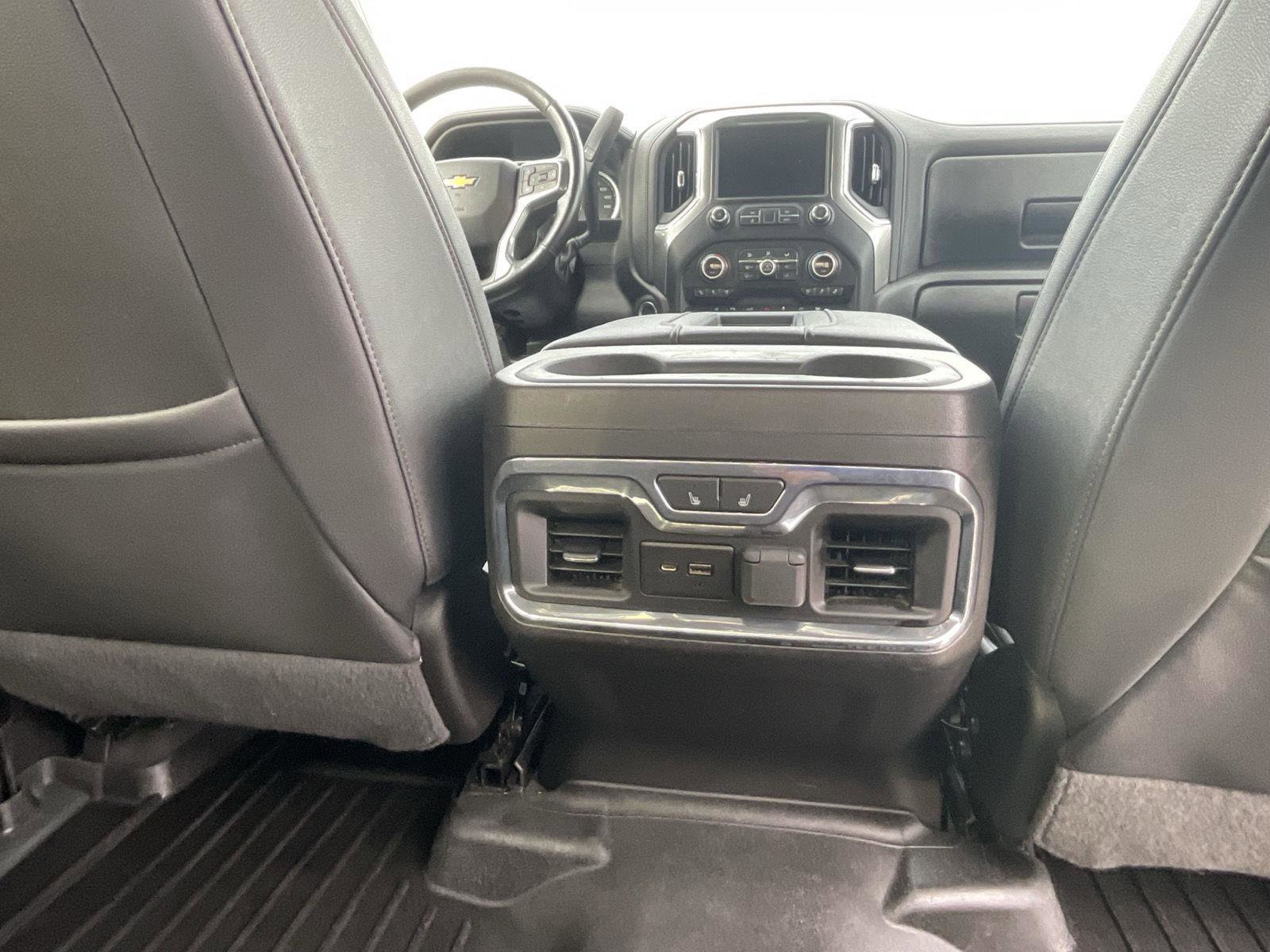 Used 2022 Chevrolet Silverado 2500 LTZ w/ LTZ Premium Package image 19