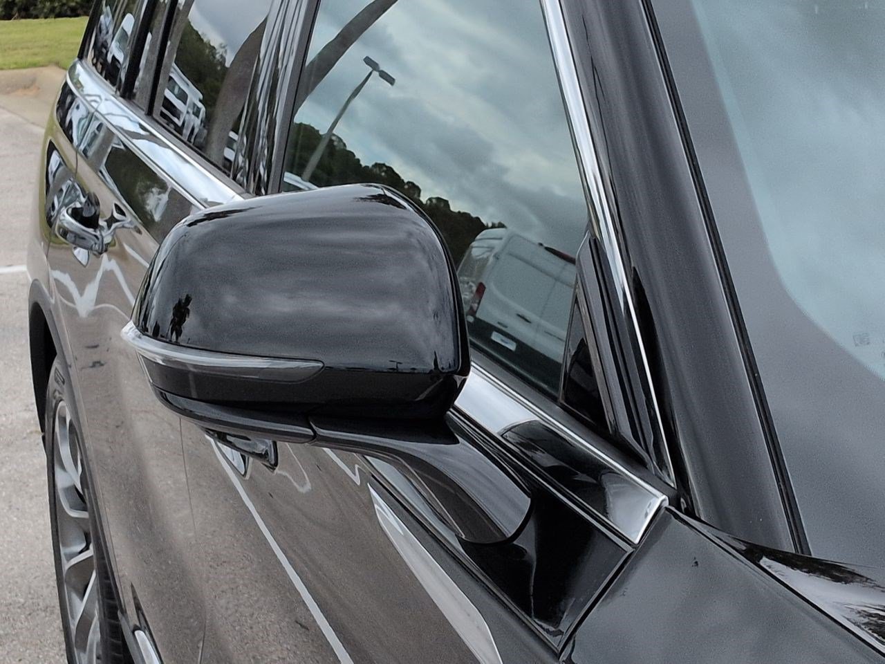 New 2026 Lincoln Aviator Reserve w/ Illumination Package RWD image 12
