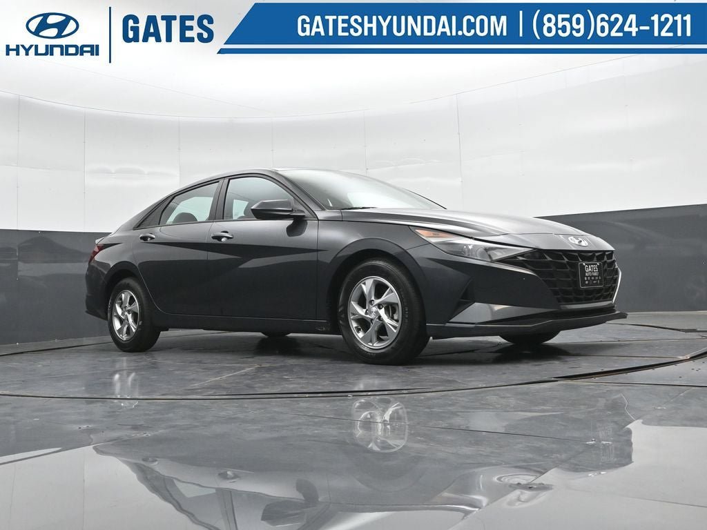 Certified 2021 Hyundai Elantra SE image 34