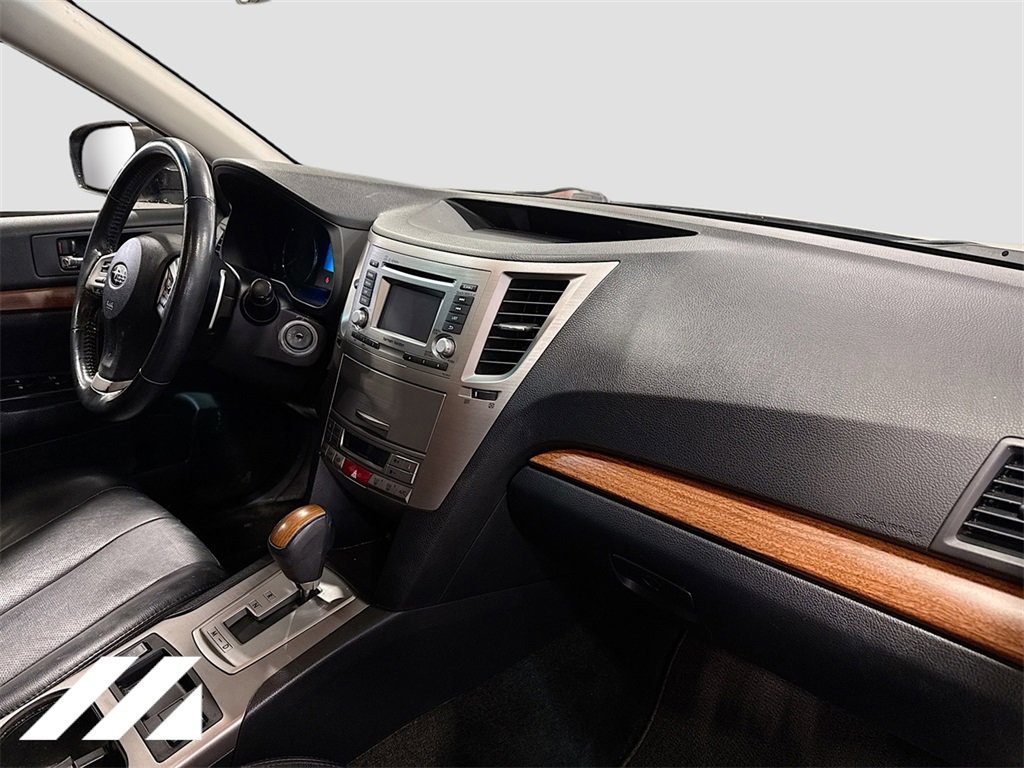 Used 2013 Subaru Outback 2.5i Limited image 30