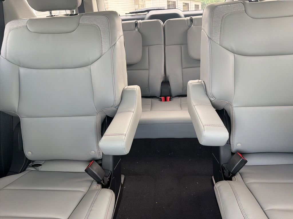 New 2026 Ford Explorer Active w/ Active Comfort Package RWD image 23