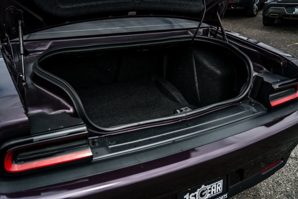 Used 2022 Dodge Challenger R/T Scat Pack RWD image 19