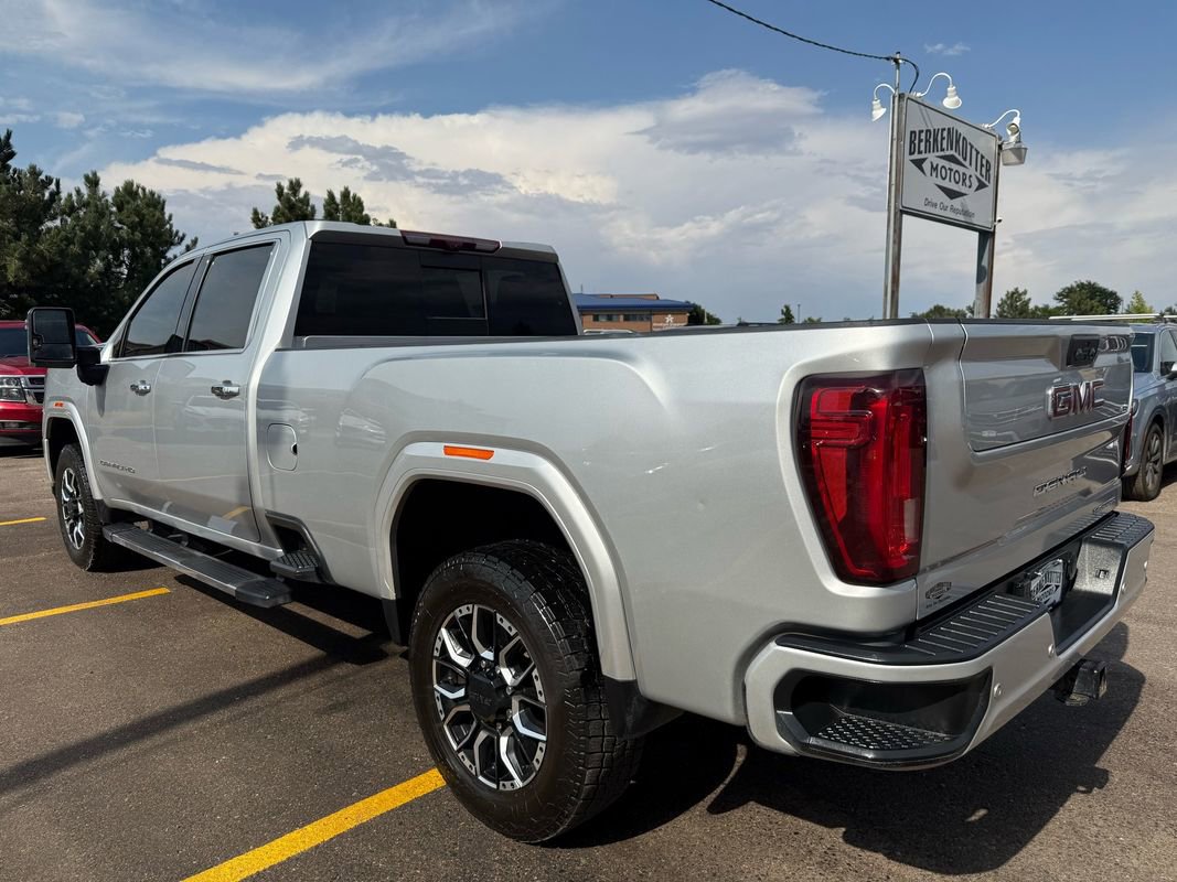 Used 2023 GMC Sierra 3500 Denali w/ Denali Ultimate Package image 5