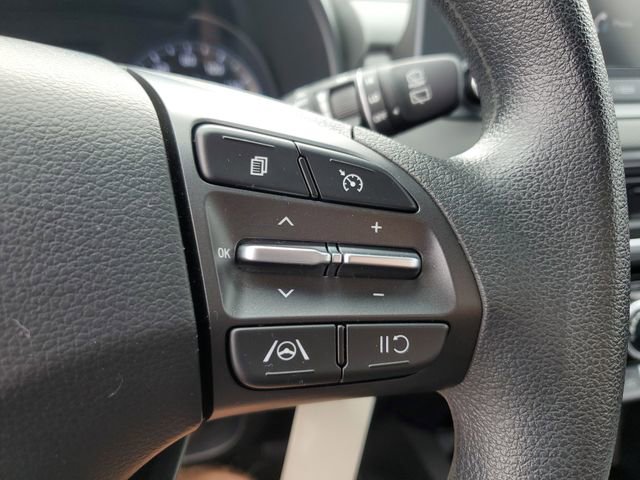 Used 2023 Hyundai Kona SE w/ Cargo Package AWD/4WD image 23
