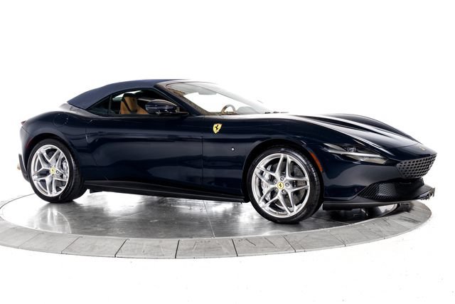 Used 2026 Ferrari Roma Spider RWD image 12