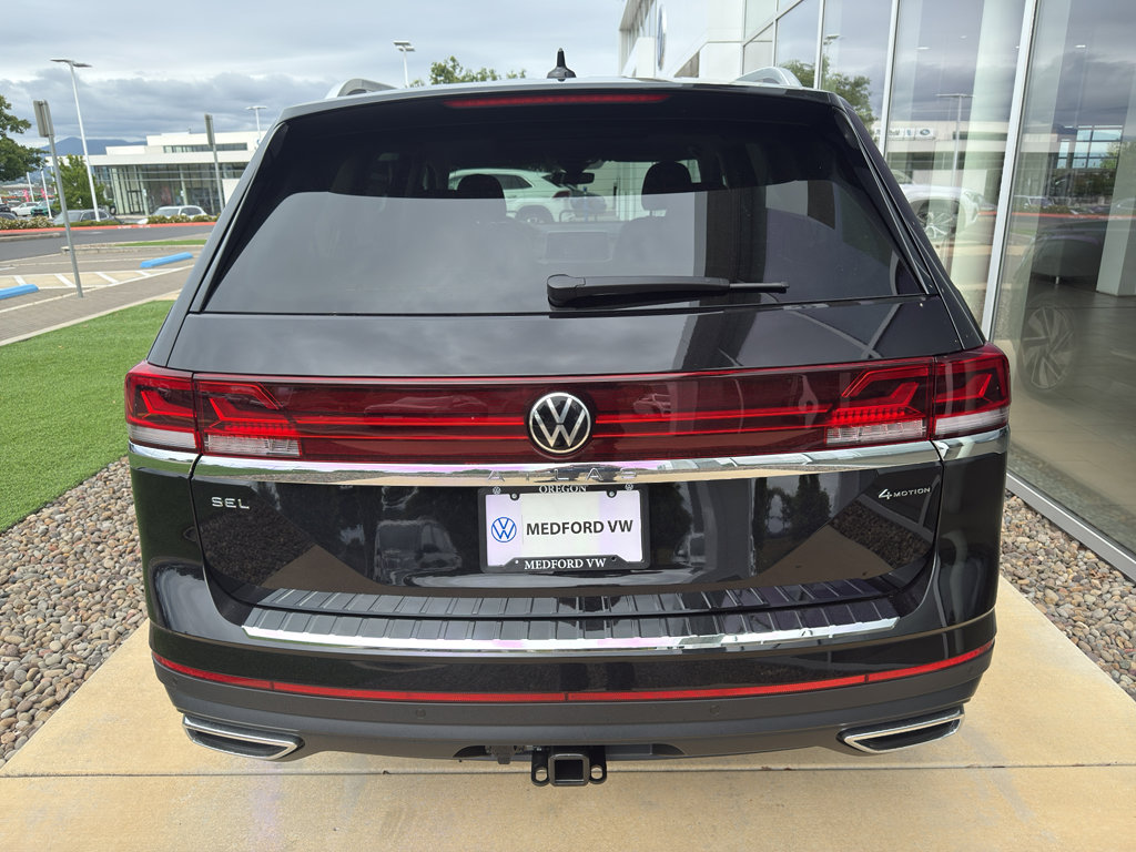 New 2025 Volkswagen Atlas SEL image 5