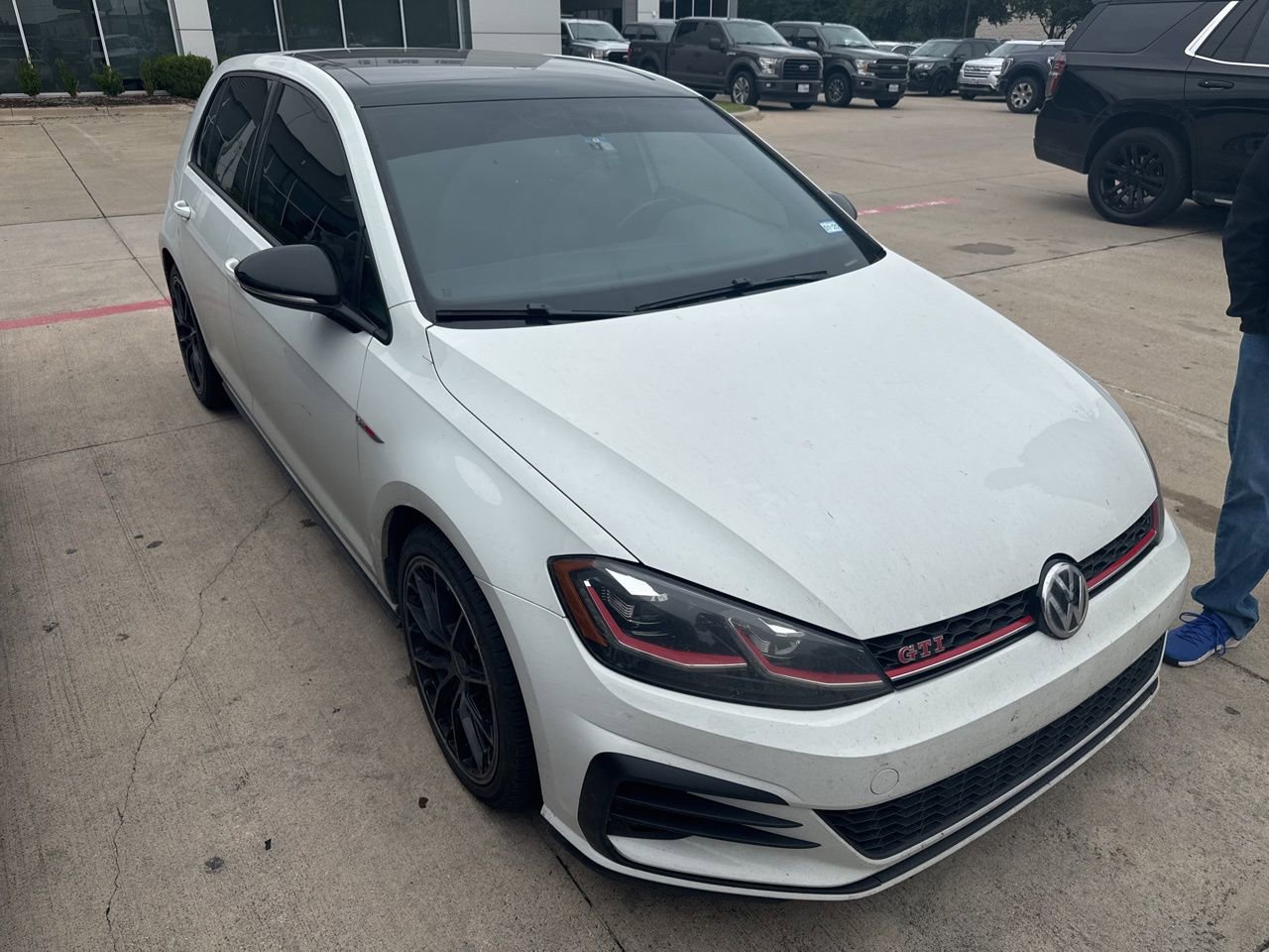 Used 2021 Volkswagen GTI SE FWD image 2