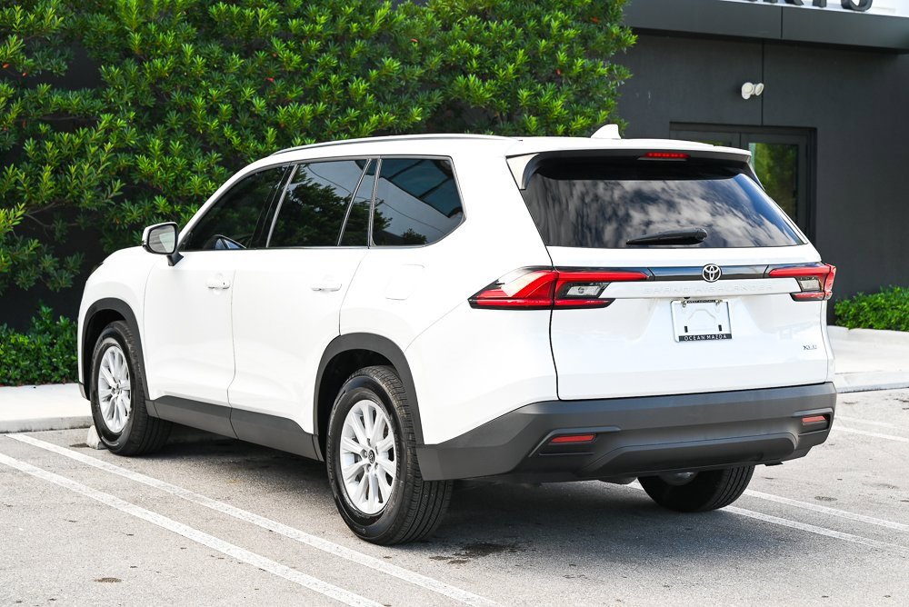 Used 2024 Toyota Grand Highlander XLE image 6