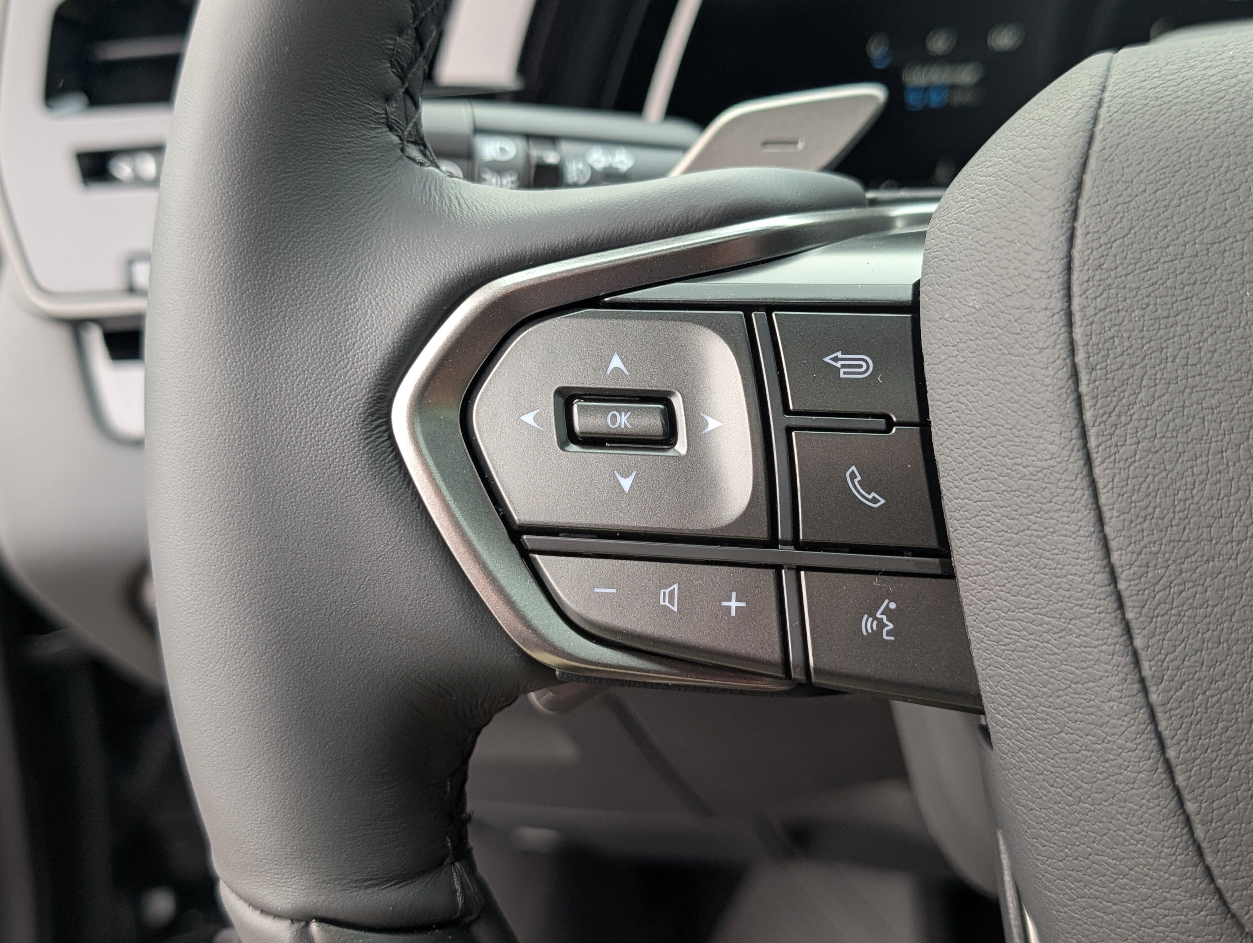 New 2026 Lexus RX 350h AWD/4WD image 19