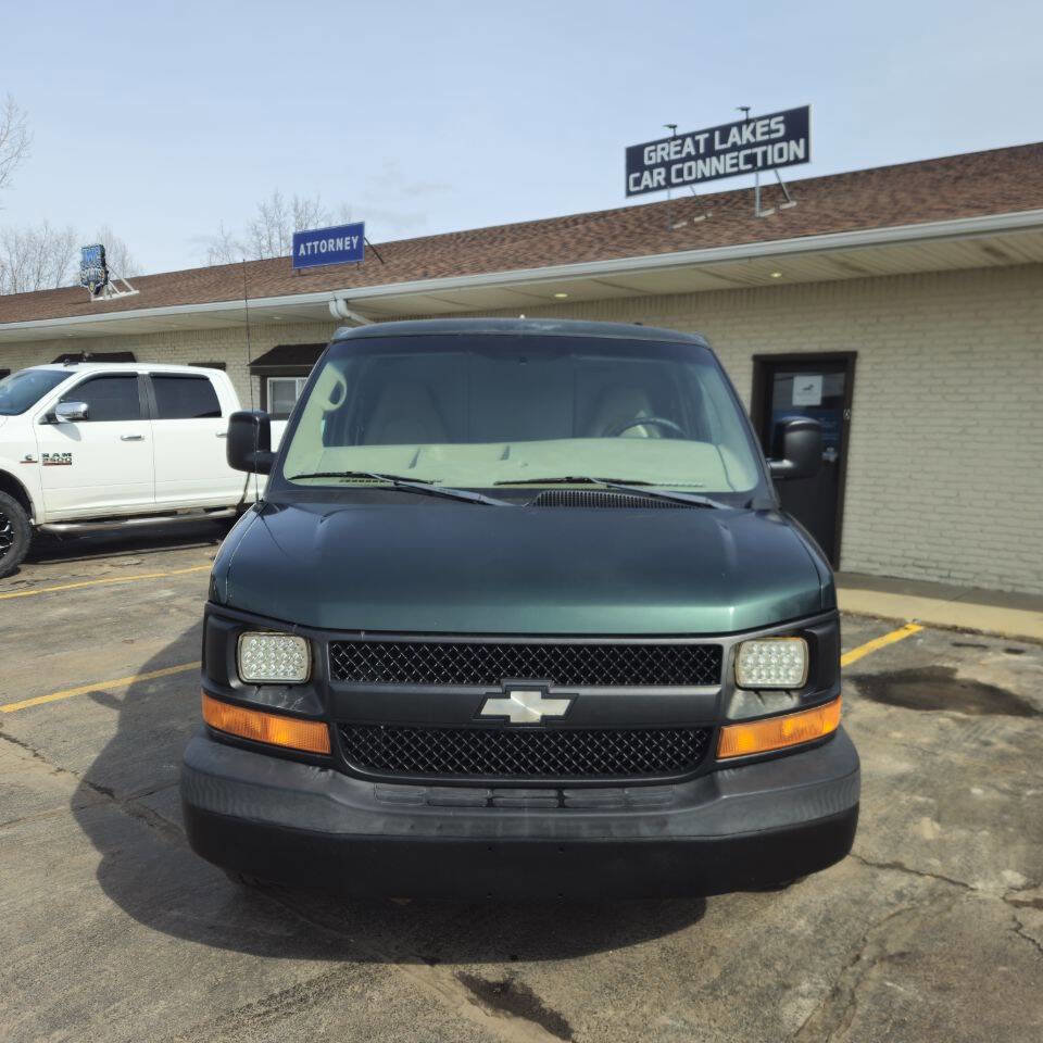 Used 2008 Chevrolet Express 3500 Extended image 9