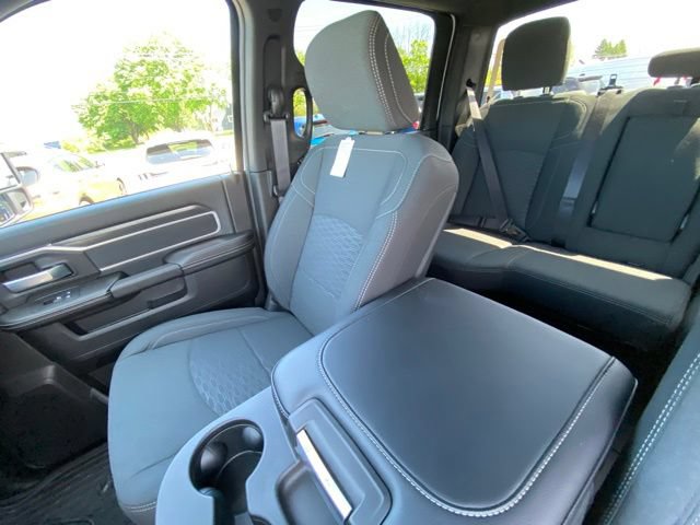 Used 2025 RAM 2500 Big Horn AWD/4WD image 10