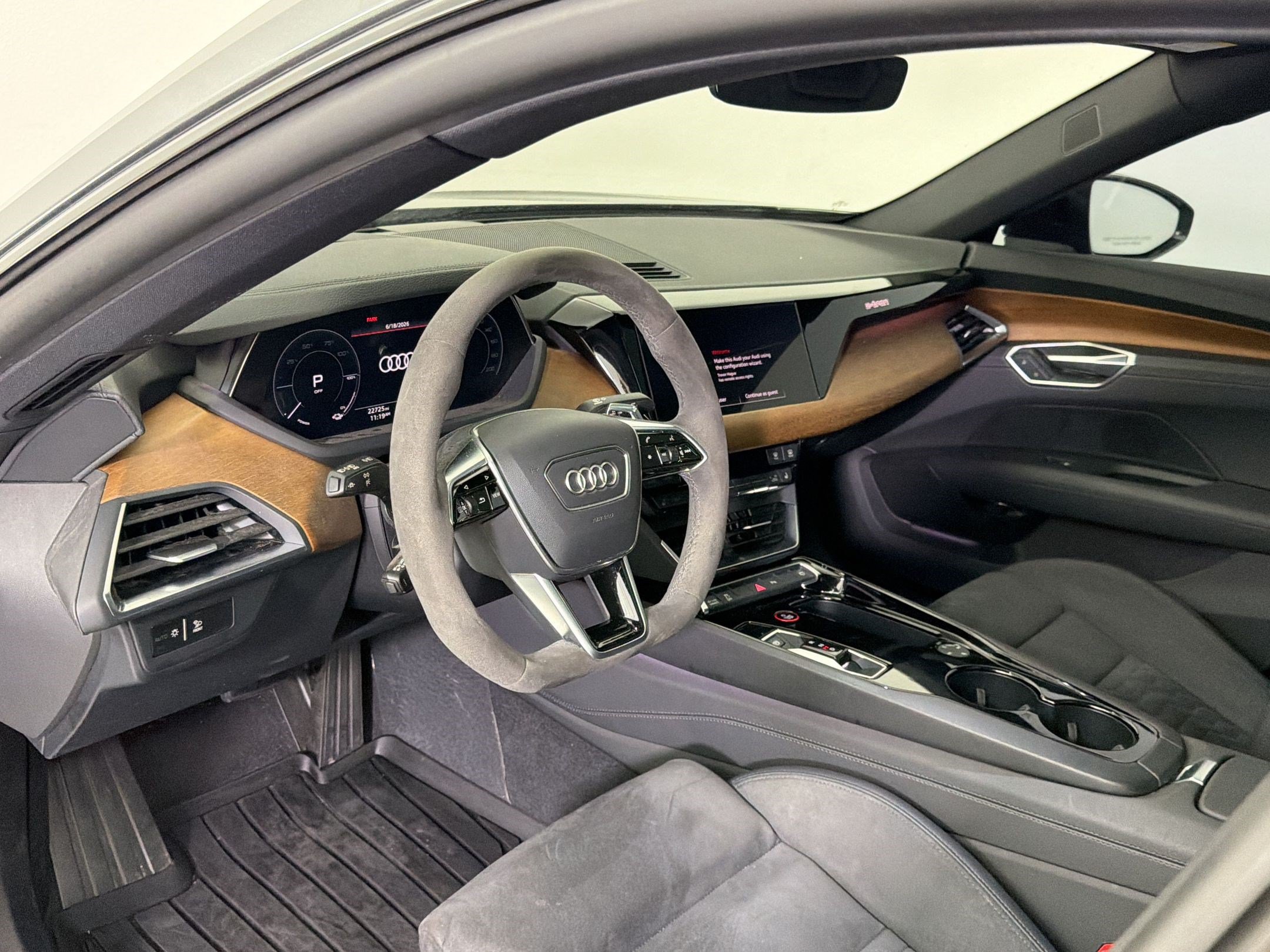 Used 2023 Audi e-tron GT Premium Plus AWD/4WD image 4