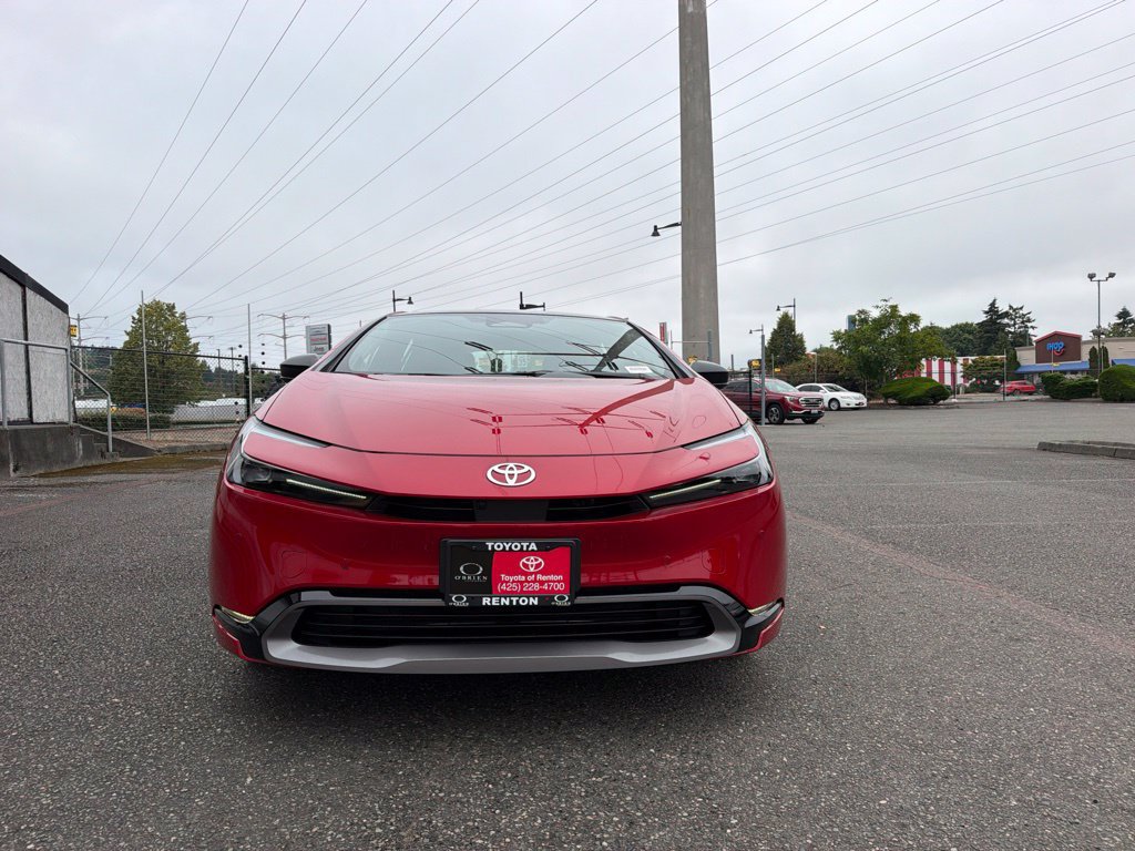 New 2027 Toyota Prius Limited AWD/4WD image 2