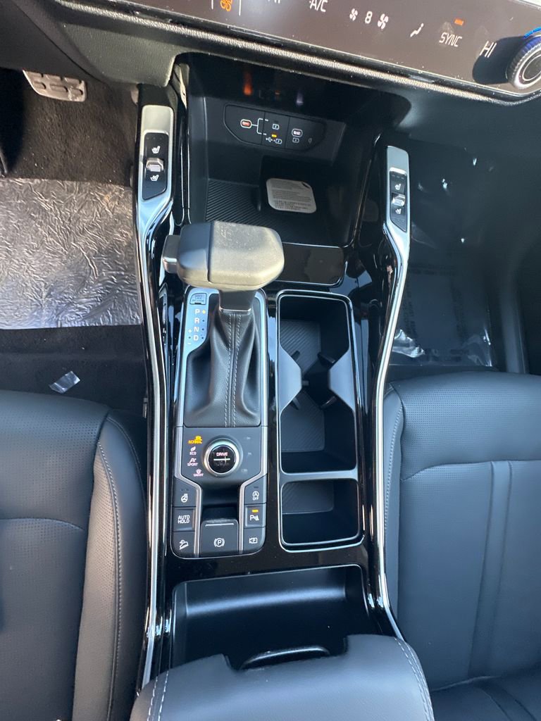 New 2026 Kia Sorento SX image 12