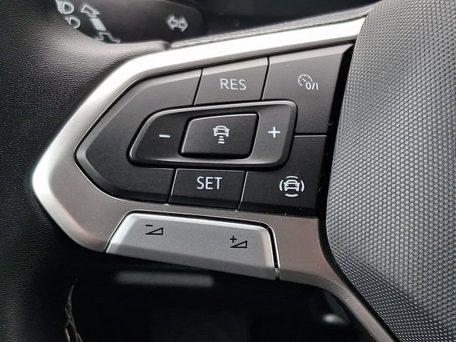 Used 2023 Volkswagen Atlas Cross Sport SE AWD/4WD image 20