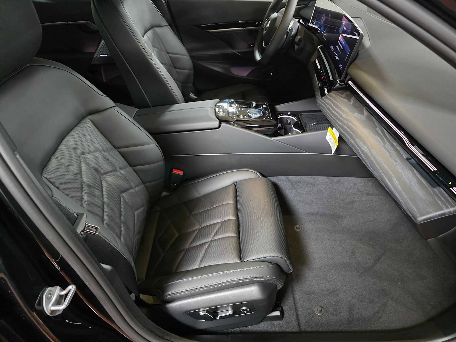 New 2026 BMW 530i xDrive 530i xDrive image 12