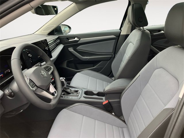 New 2026 Volkswagen Jetta SE image 9