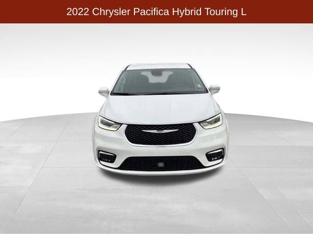 Used 2022 Chrysler Pacifica Touring-L w/ Uconnect Theater Family Group image 2