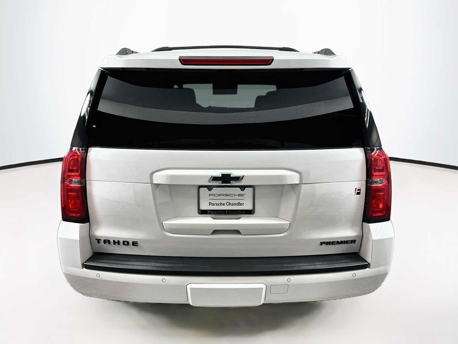 Used 2019 Chevrolet Tahoe Premier AWD/4WD image 10