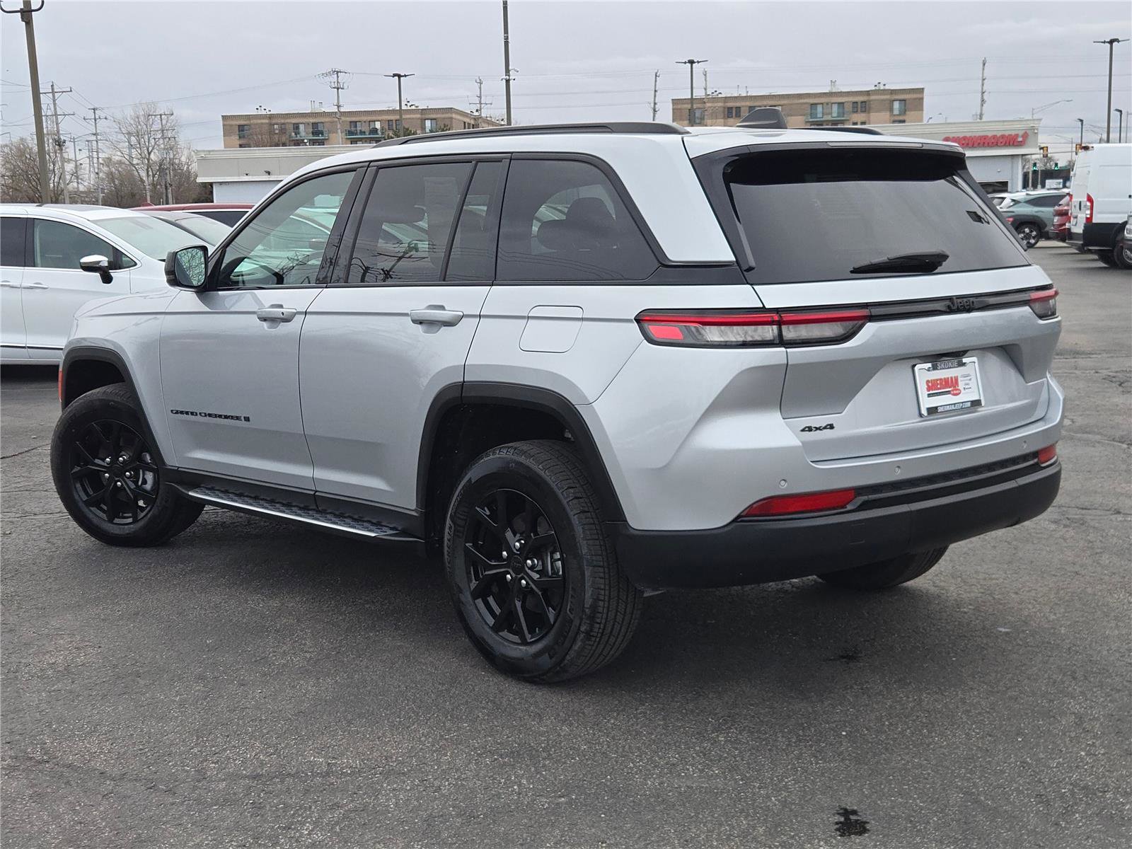 Certified 2024 Jeep Grand Cherokee Altitude image 19