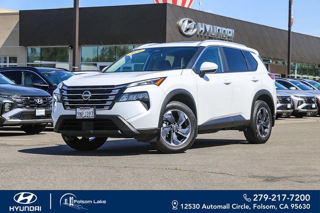 Used 2024 Nissan Rogue SV w/ SV Premium Package