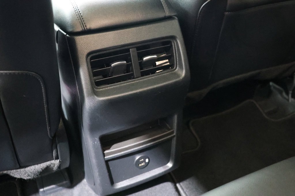 Used 2022 Ford Edge SEL AWD/4WD image 33