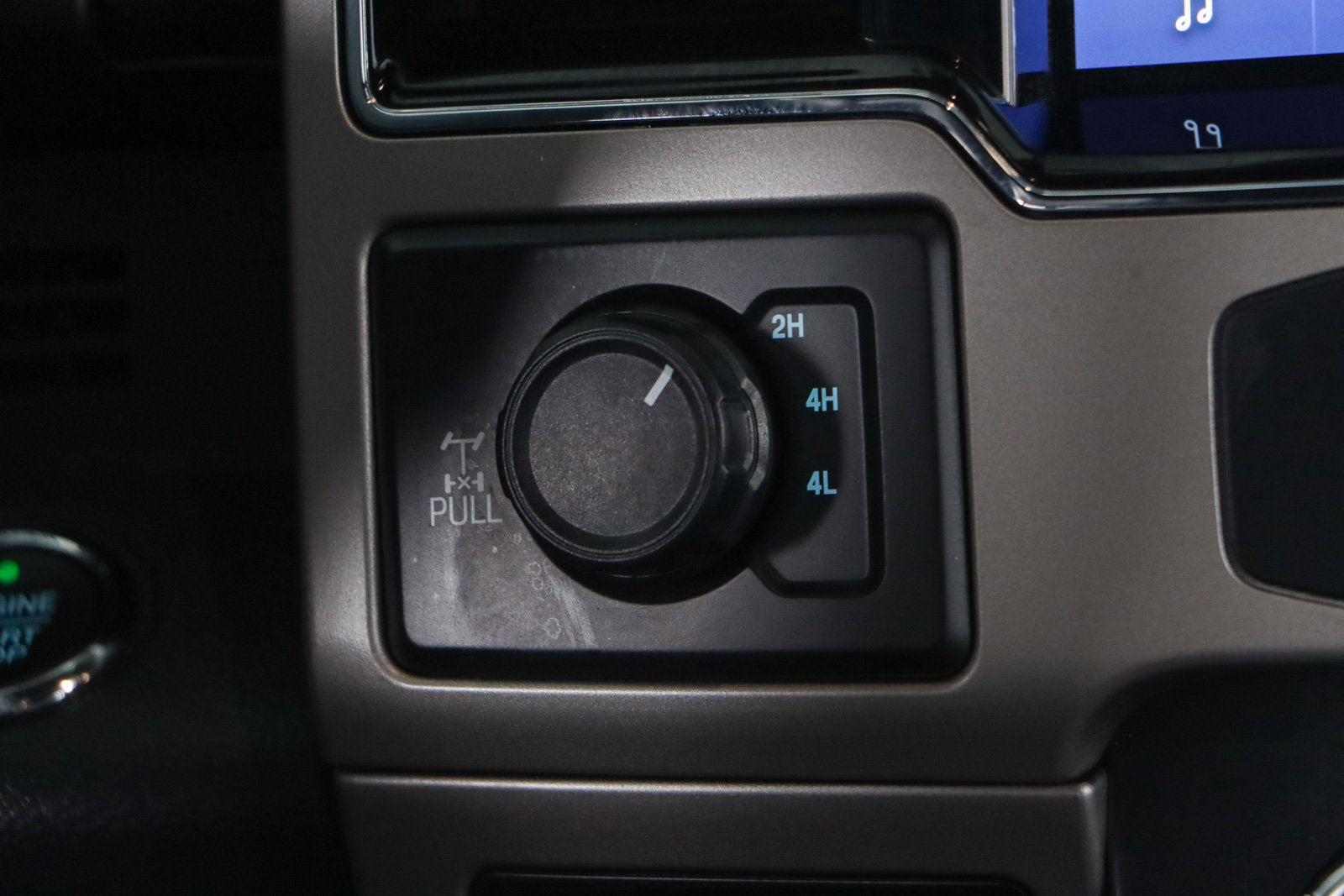 Used 2022 Ford F250 Lariat w/ Lariat Ultimate Package image 22