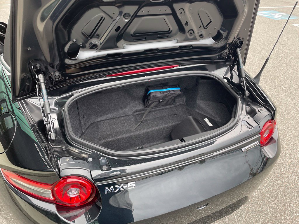 New 2026 MAZDA MX-5 Miata Sport RWD image 8