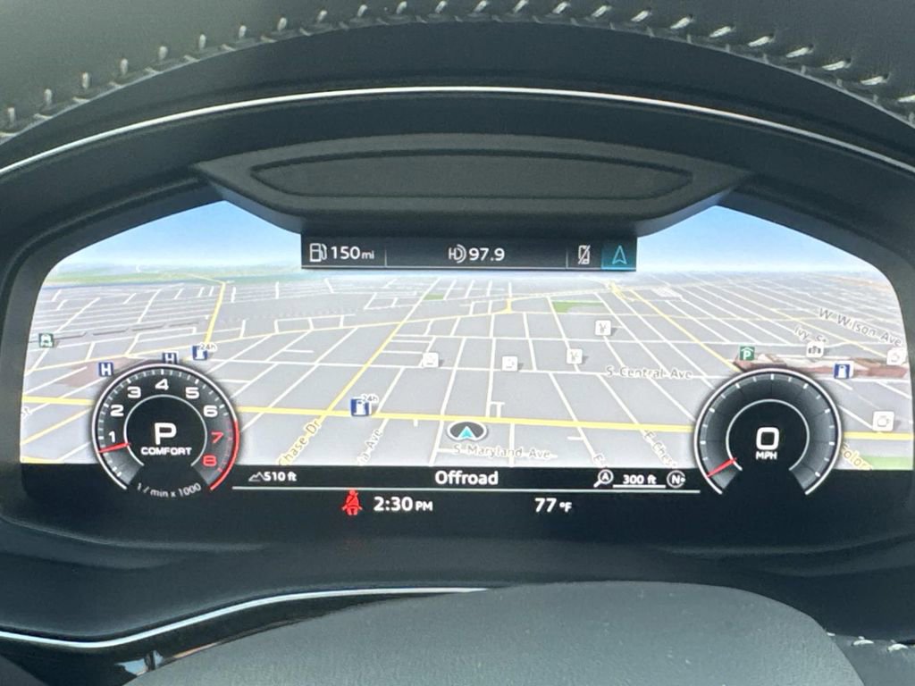 Used 2019 Audi Q8 Premium Plus w/ Premium Plus image 24