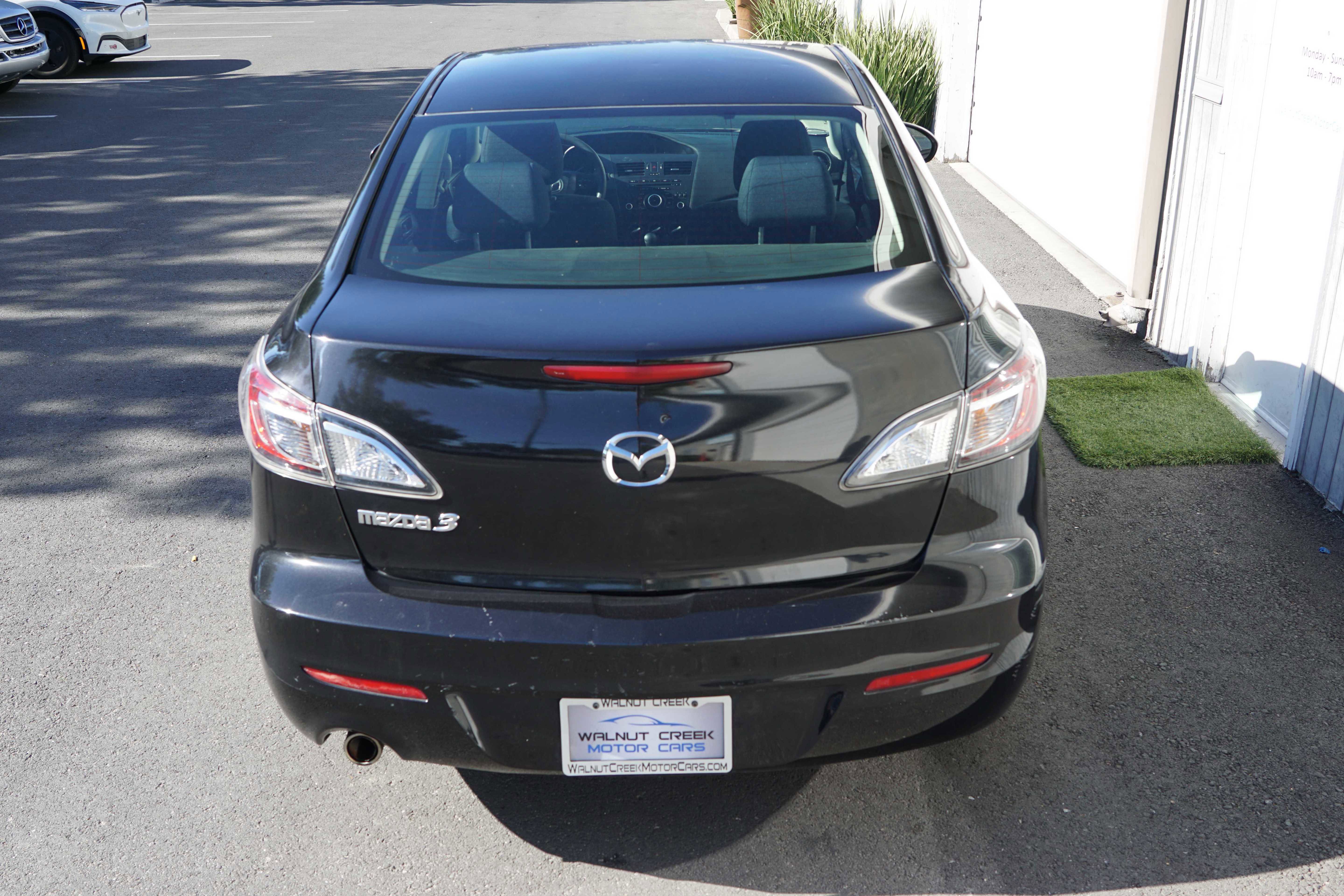 Used 2012 MAZDA MAZDA3 i Touring FWD image 13