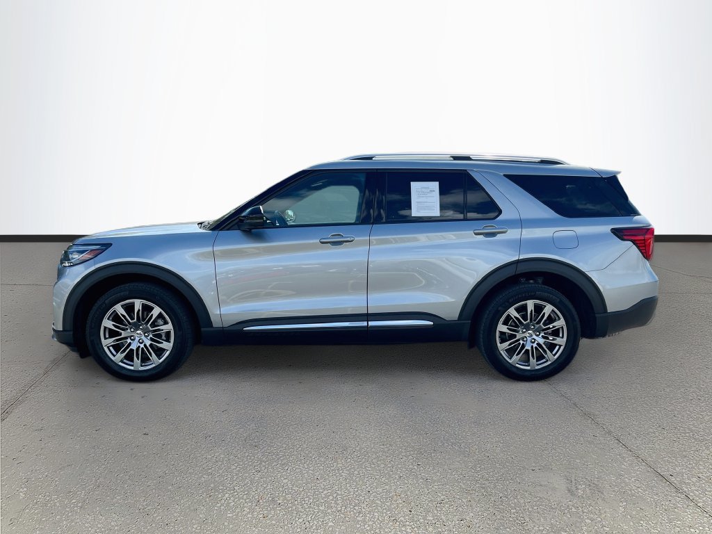 Used 2025 Ford Explorer Platinum AWD/4WD image 4