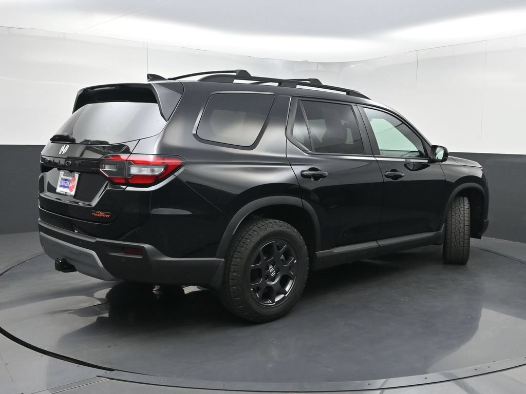 Used 2024 Honda Pilot TrailSport image 25