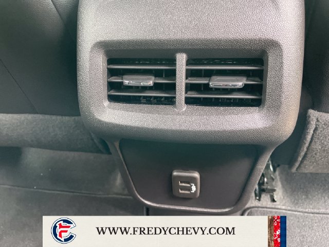 Used 2024 Chevrolet Equinox RS FWD image 32