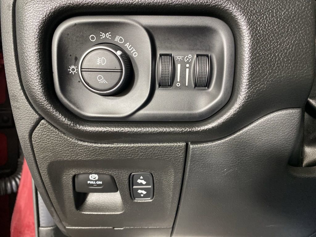 Used 2023 RAM 1500 Laramie image 11